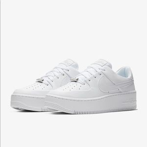 Nike Air Force 1 Sage Low